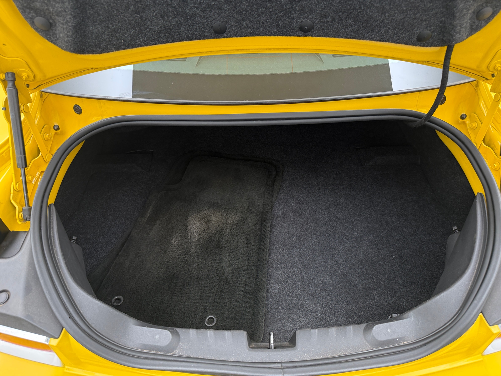 Thumbnail: 2013 Chevrolet Camaro - 4