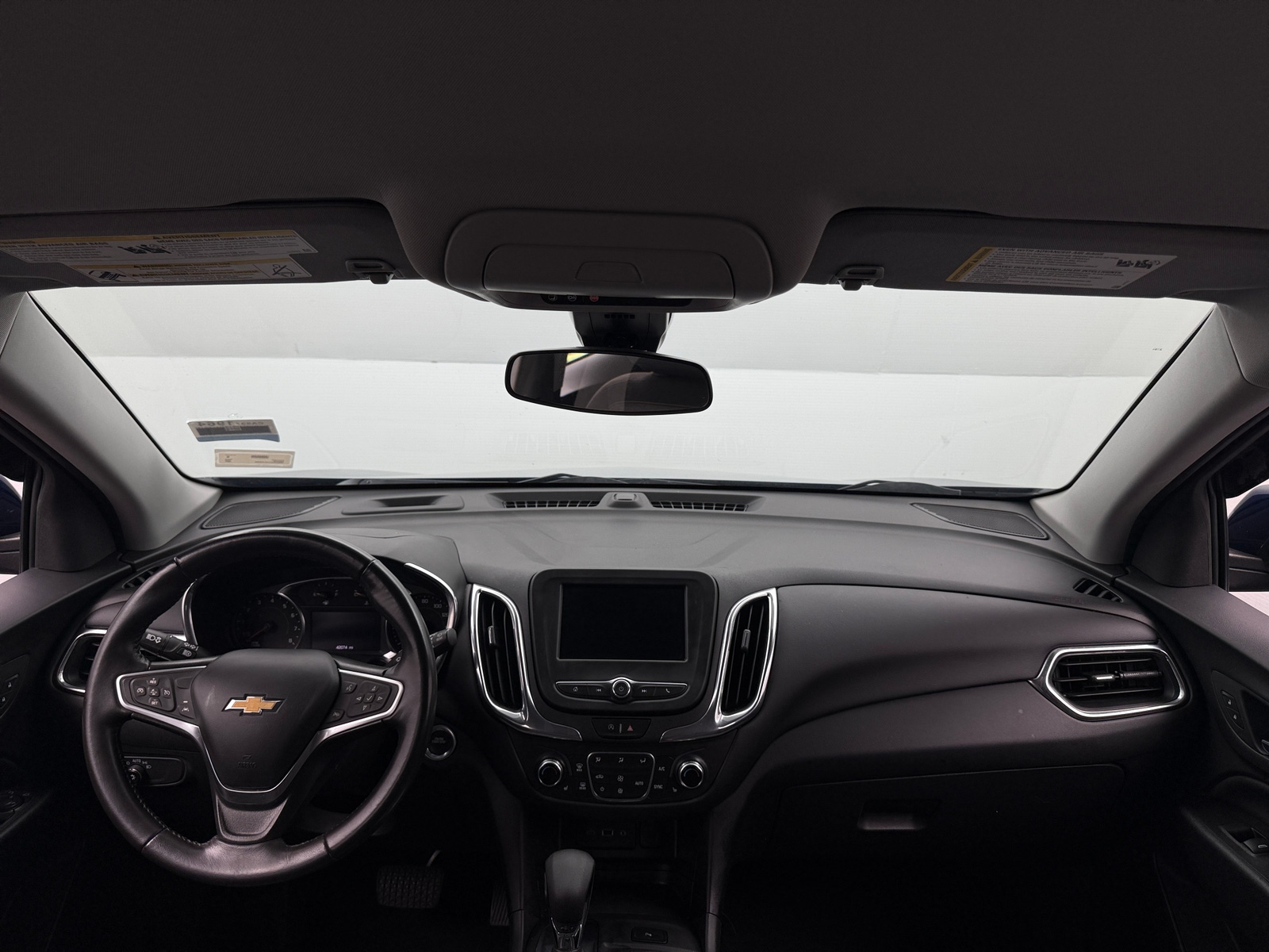 Thumbnail: 2022 Chevrolet Equinox - 3