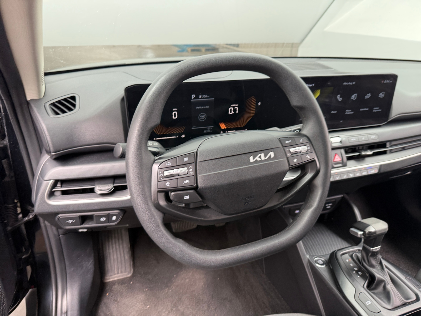 Thumbnail: 2025 Kia K4 - 5