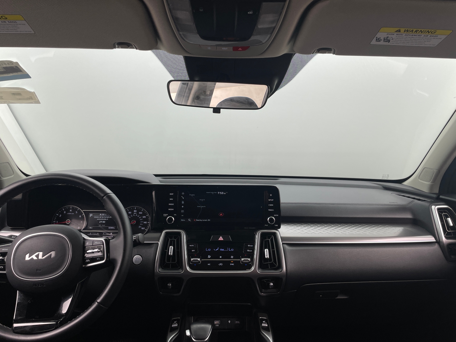 Thumbnail: 2023 Kia Sorento - 2