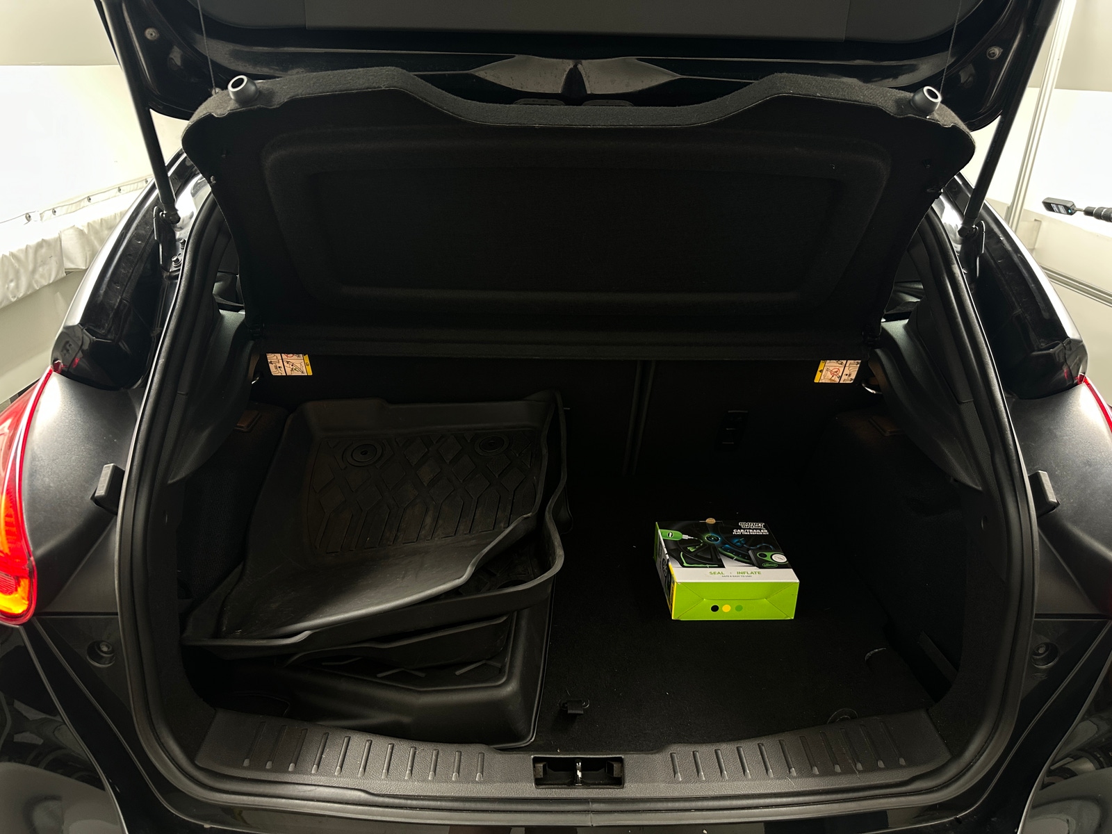 Thumbnail: 2016 Ford Focus - 7