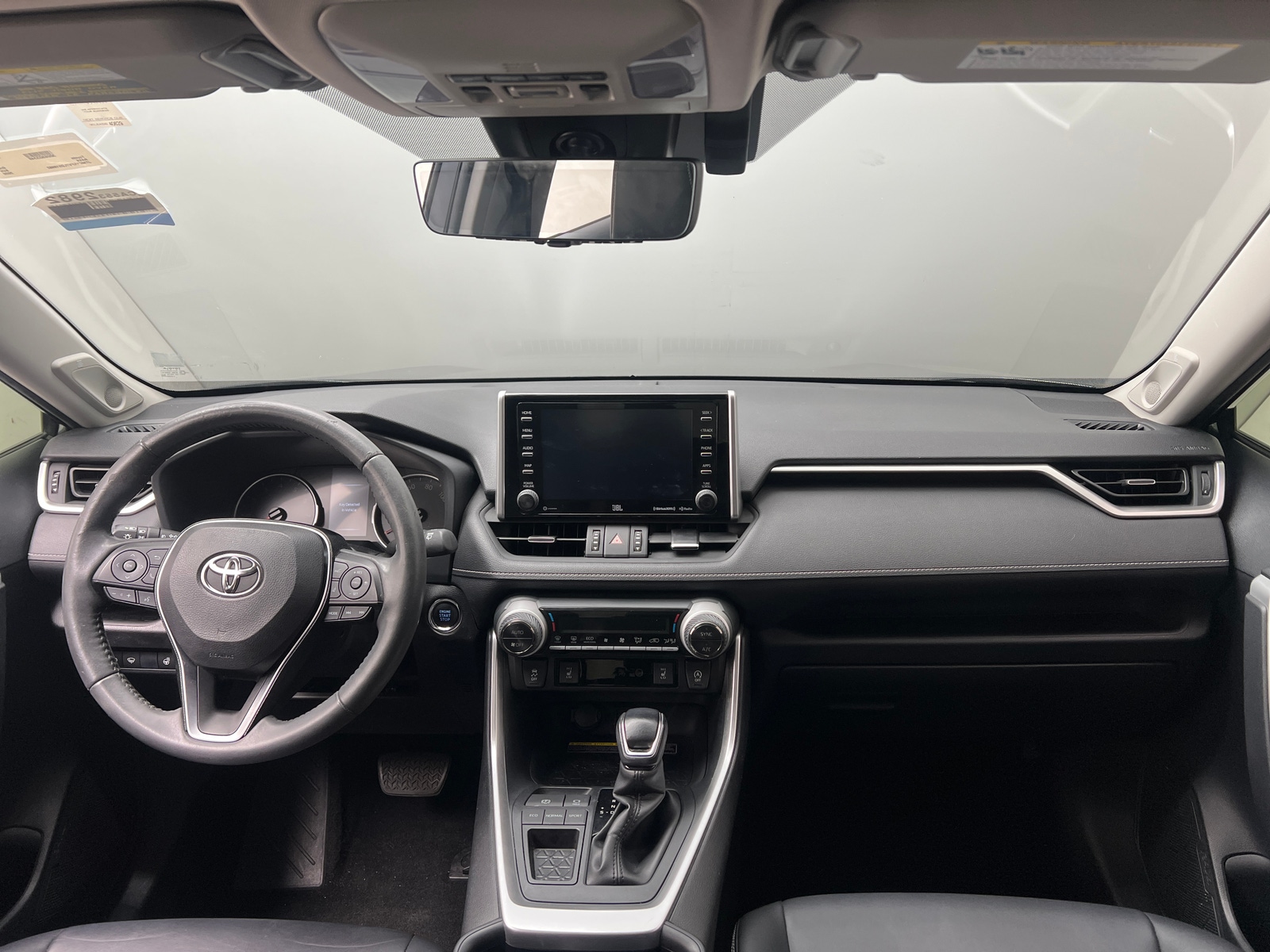 Thumbnail: 2020 Toyota RAV4 - 2