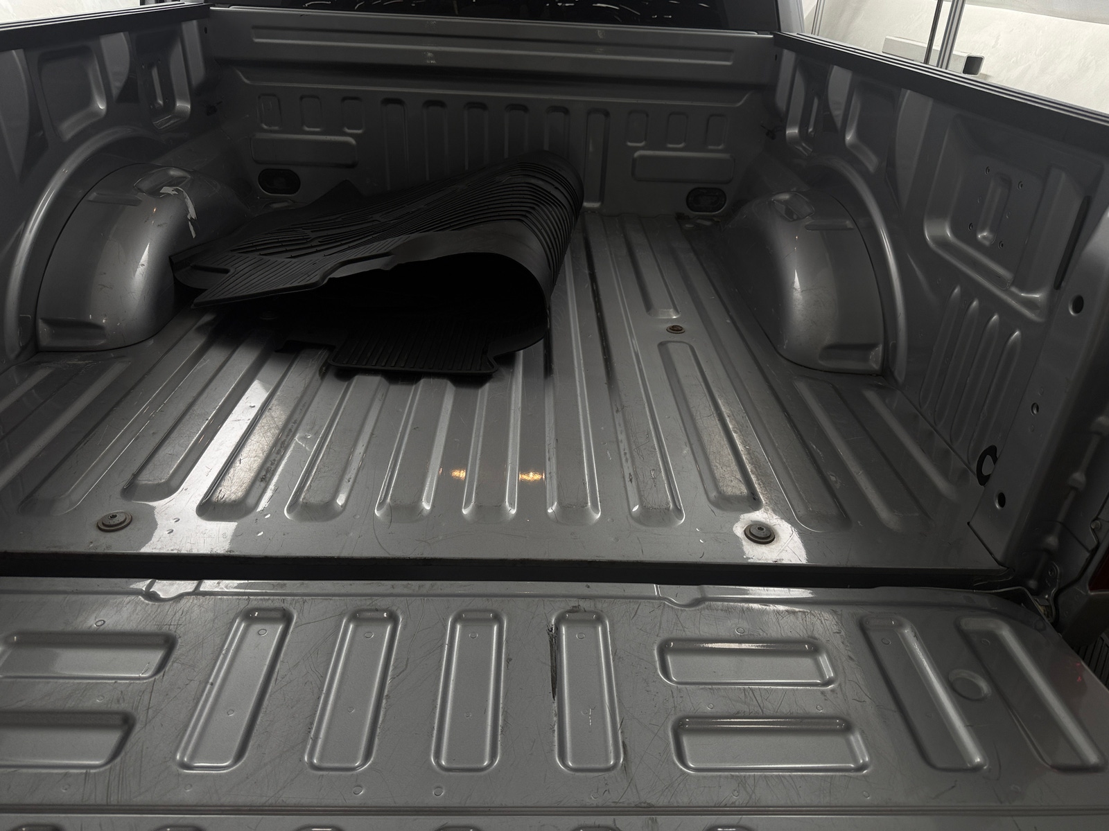 Thumbnail: 2020 Ford Econoline - 7