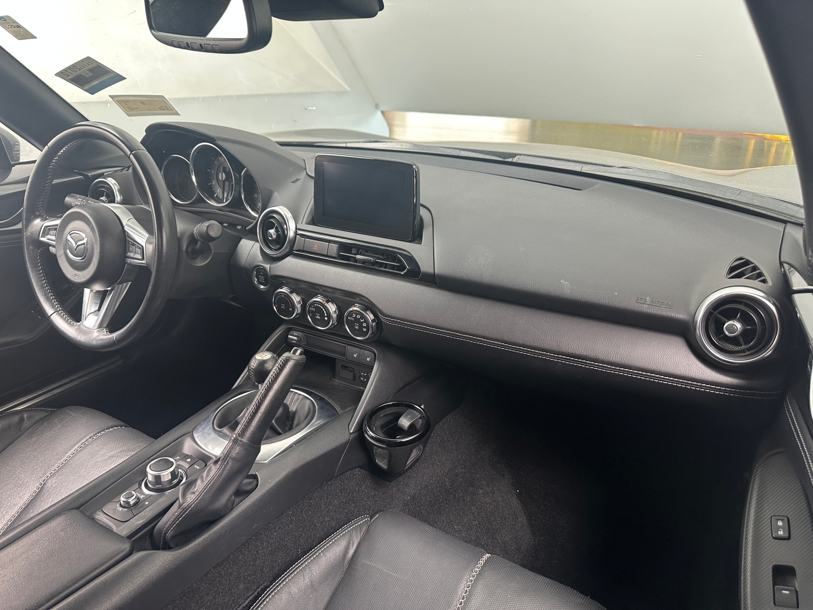 Thumbnail: 2021 Mazda MX-5 Miata - 2