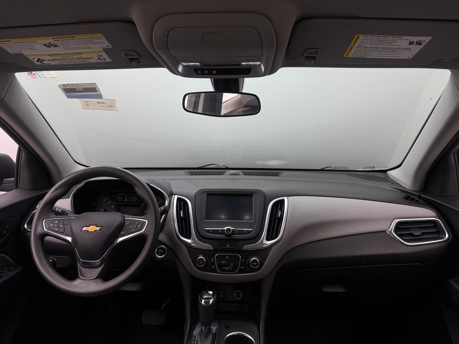 Thumbnail: 2018 Chevrolet Equinox - 3