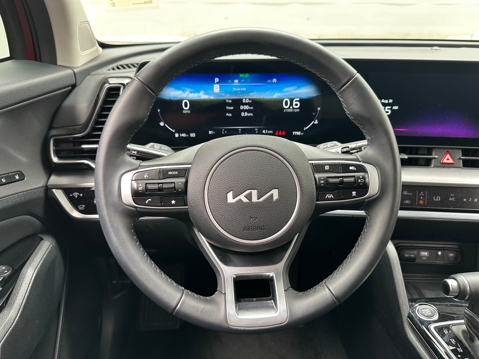 Thumbnail: 2025 Kia Sportage - 4