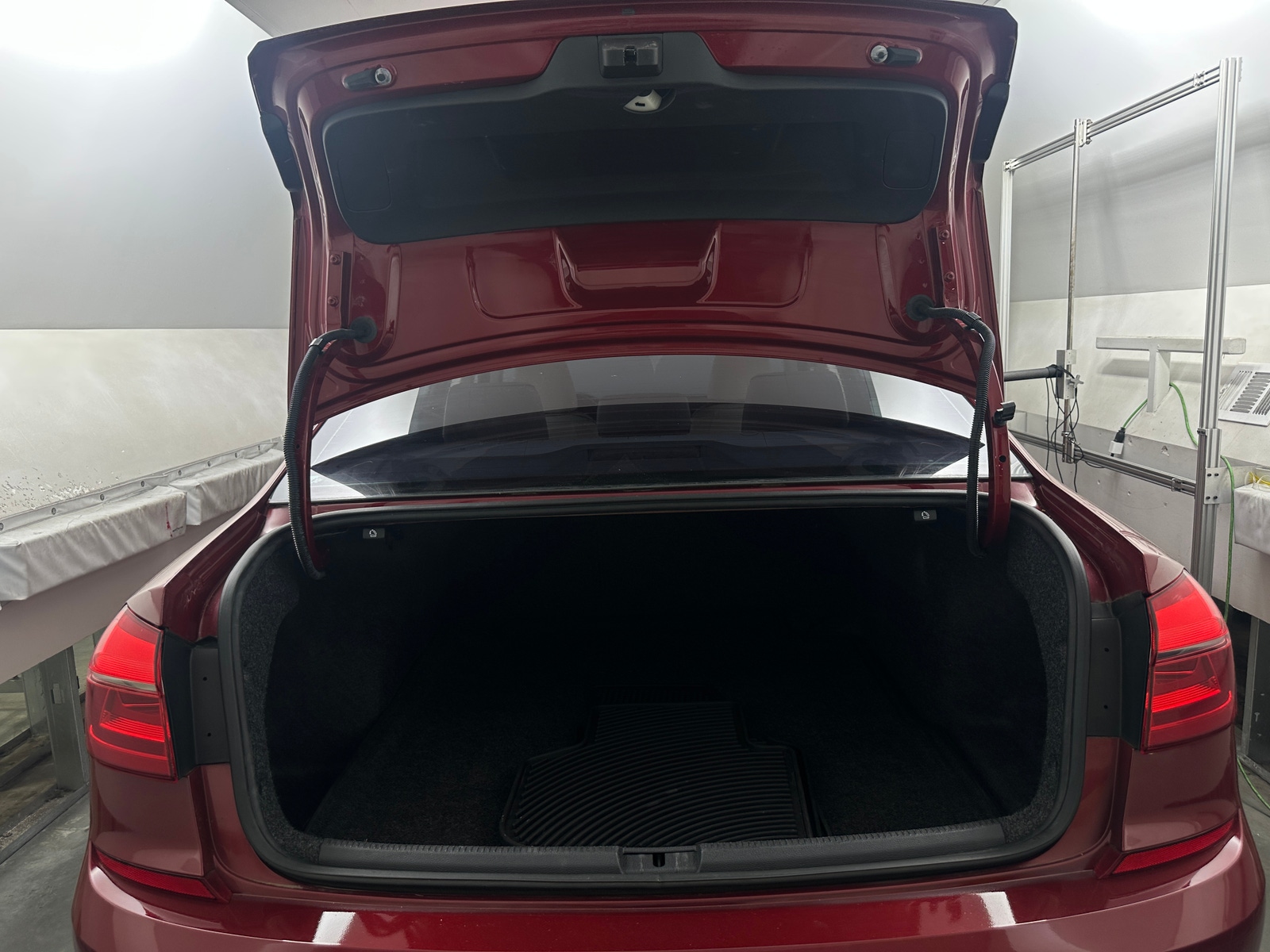 Thumbnail: 2016 Volkswagen Passat - 7