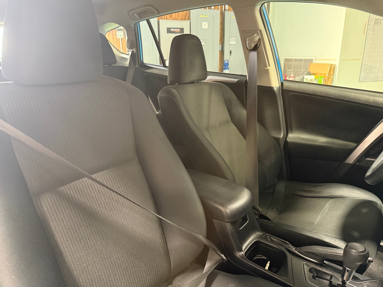 Thumbnail: 2017 Toyota RAV4 - 2