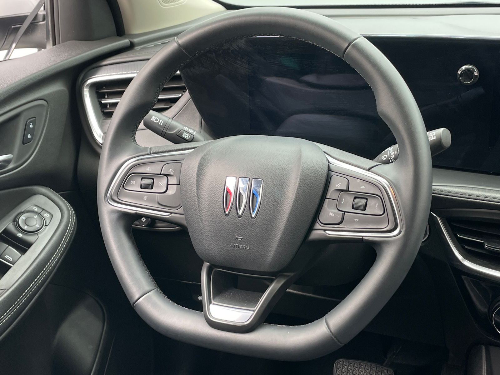 Thumbnail: 2024 Buick Encore GX - 4