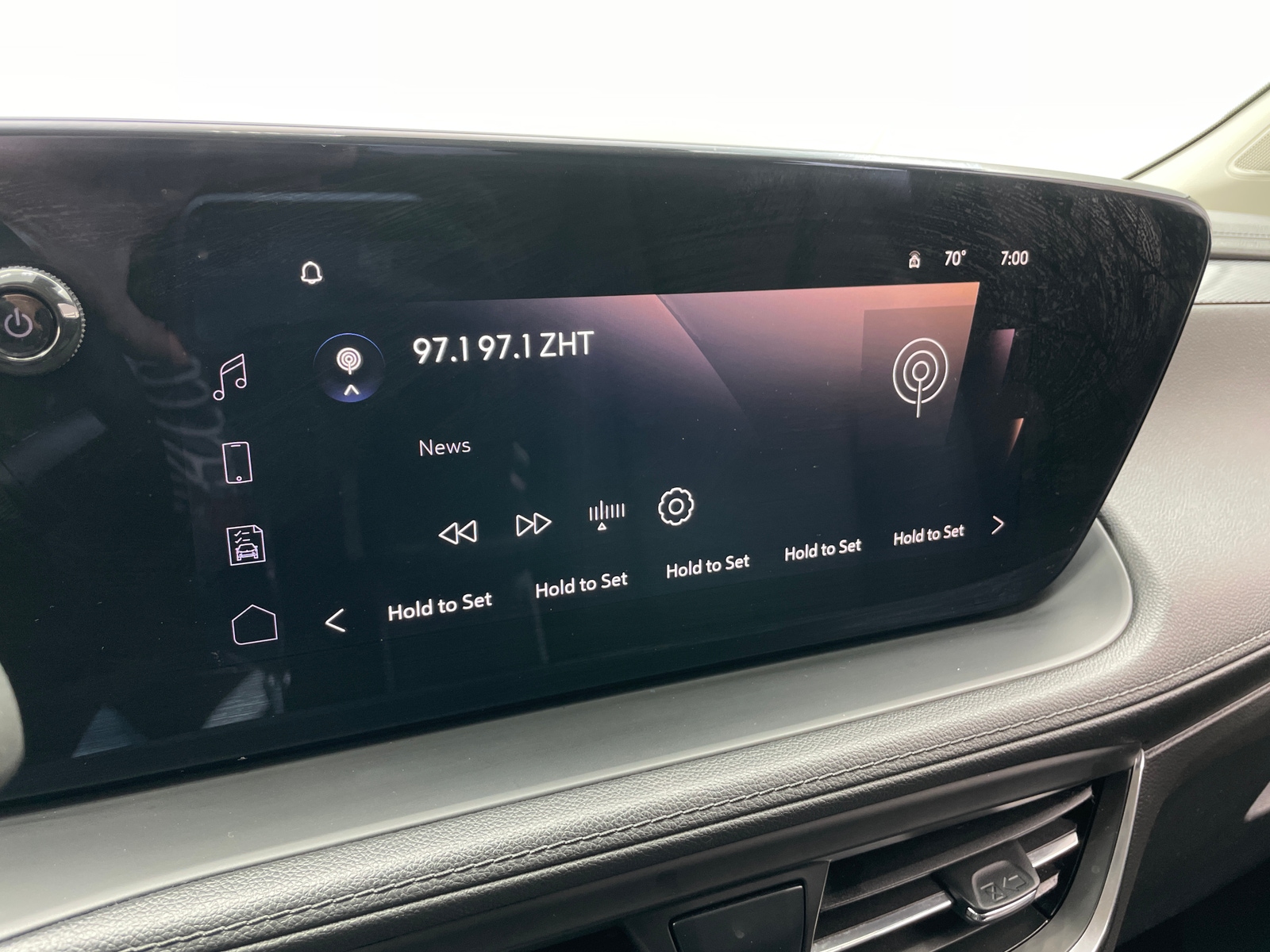 Thumbnail: 2024 Buick Encore GX - 3