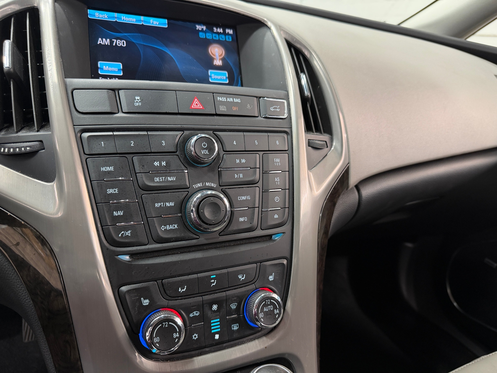 Thumbnail: 2016 Buick Verano - 3