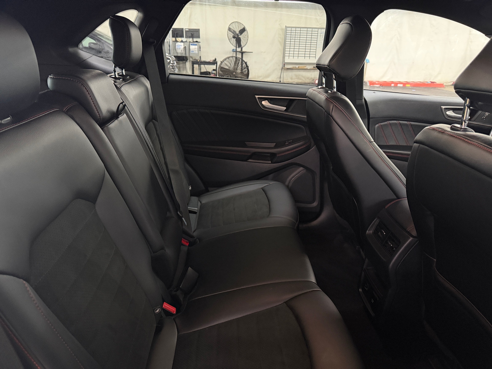 Thumbnail: 2021 Ford Edge - 5