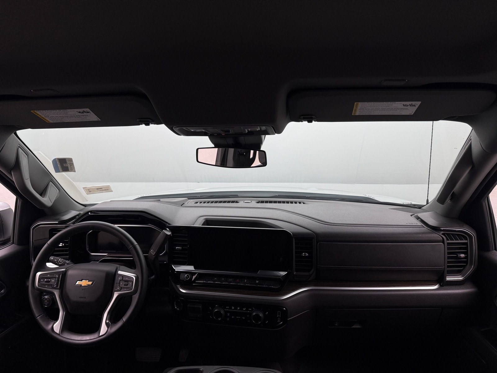 Thumbnail: 2026 Chevrolet Silverado 1500 - 3