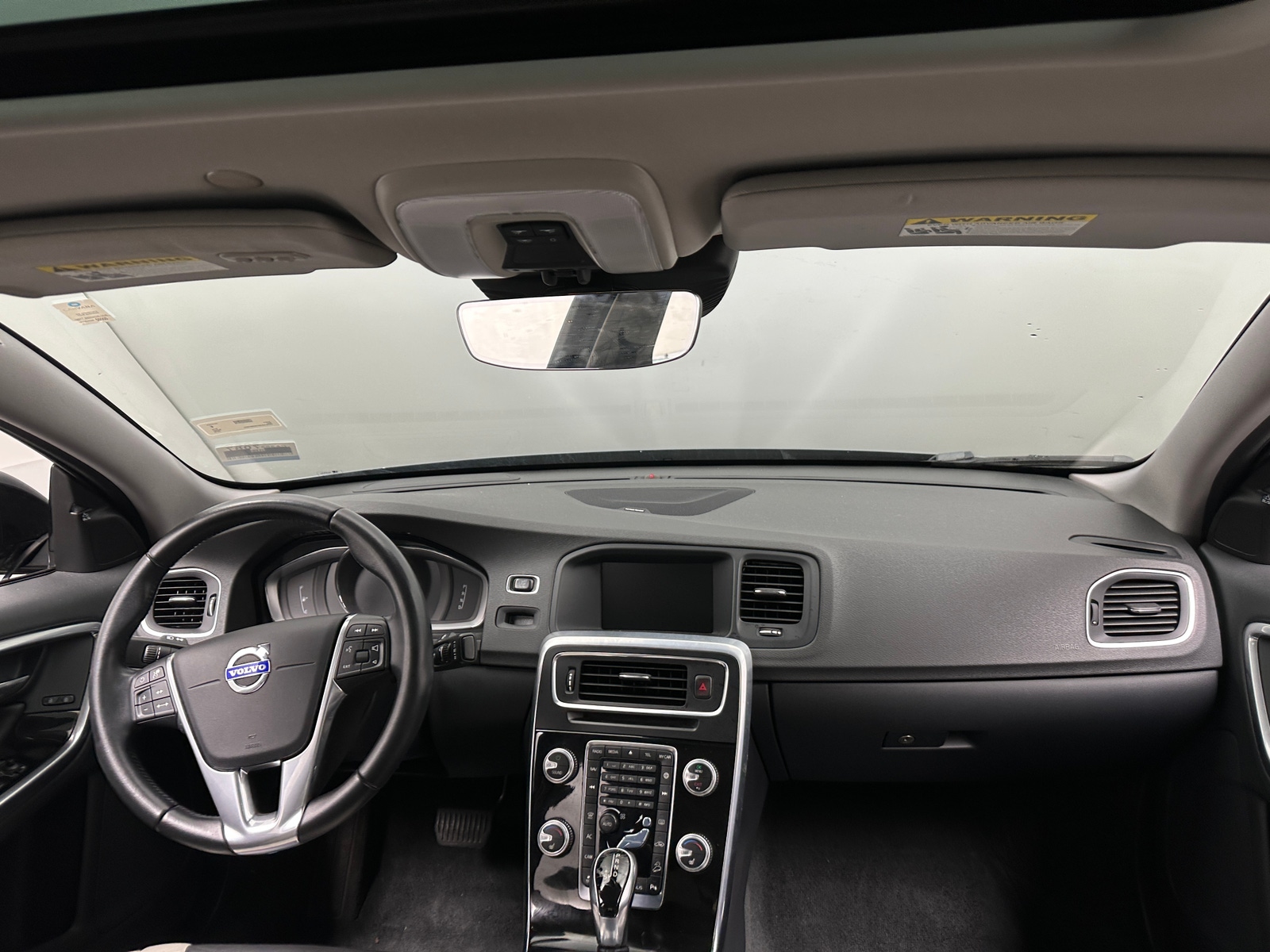 Thumbnail: 2016 Volvo S60 - 3