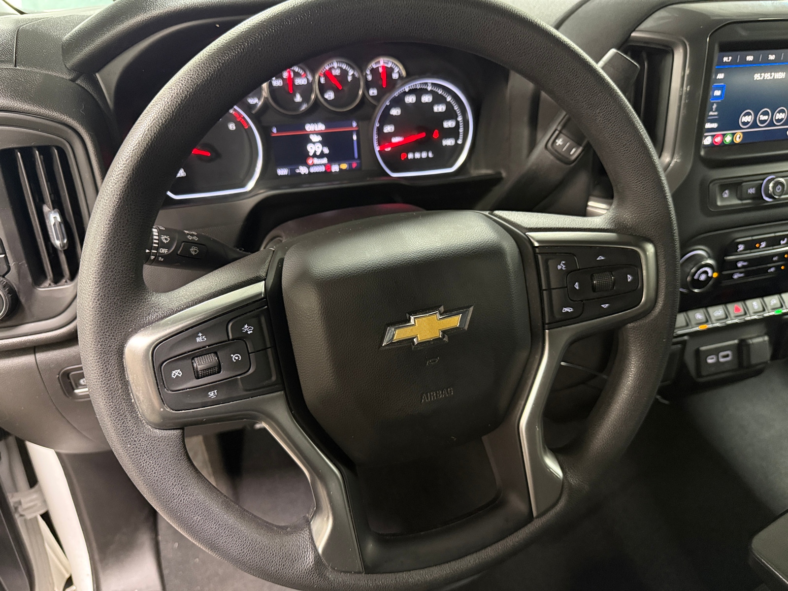 Thumbnail: 2021 Chevrolet Silverado 1500 - 5