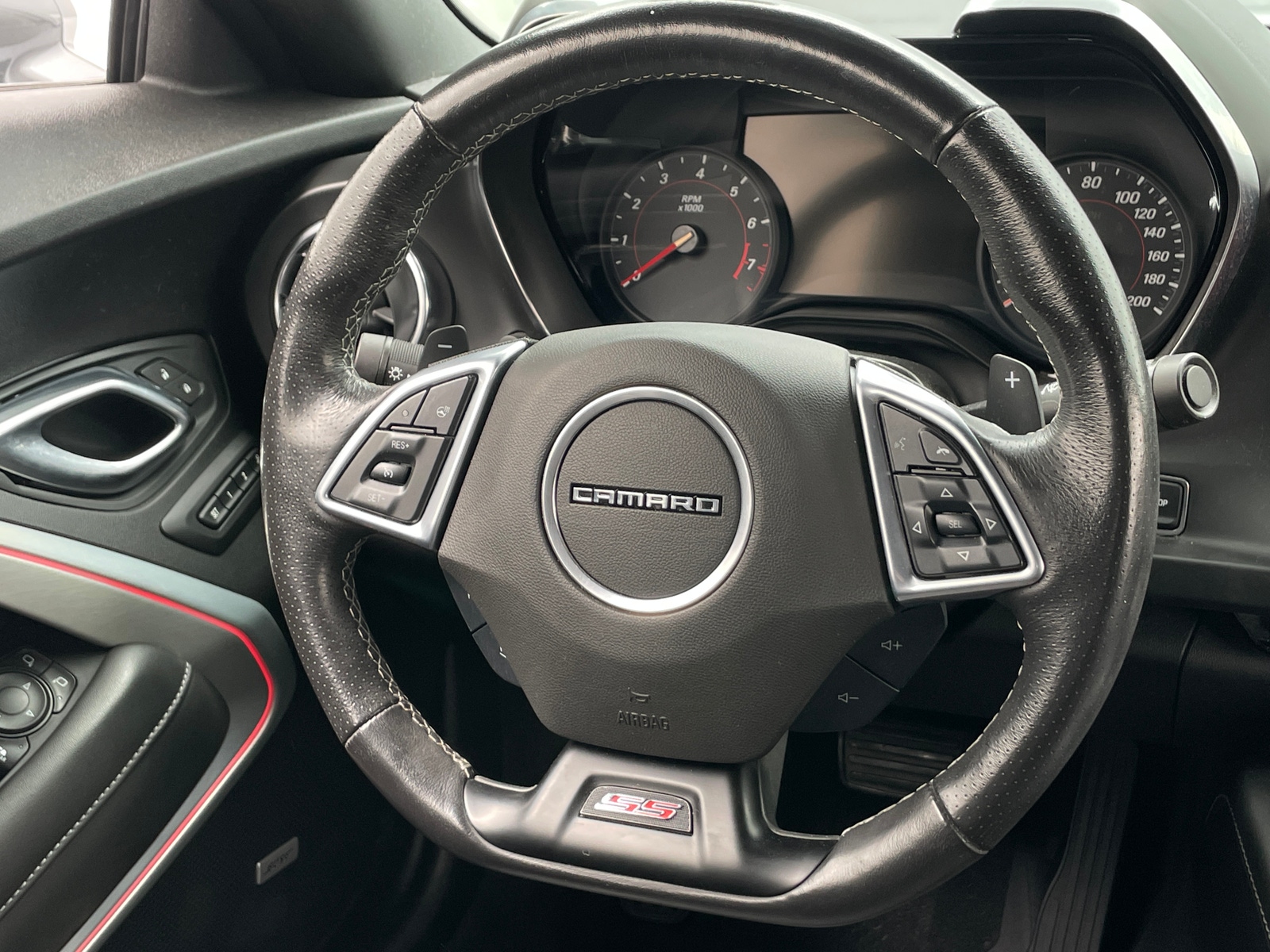 Thumbnail: 2021 Chevrolet Camaro - 4