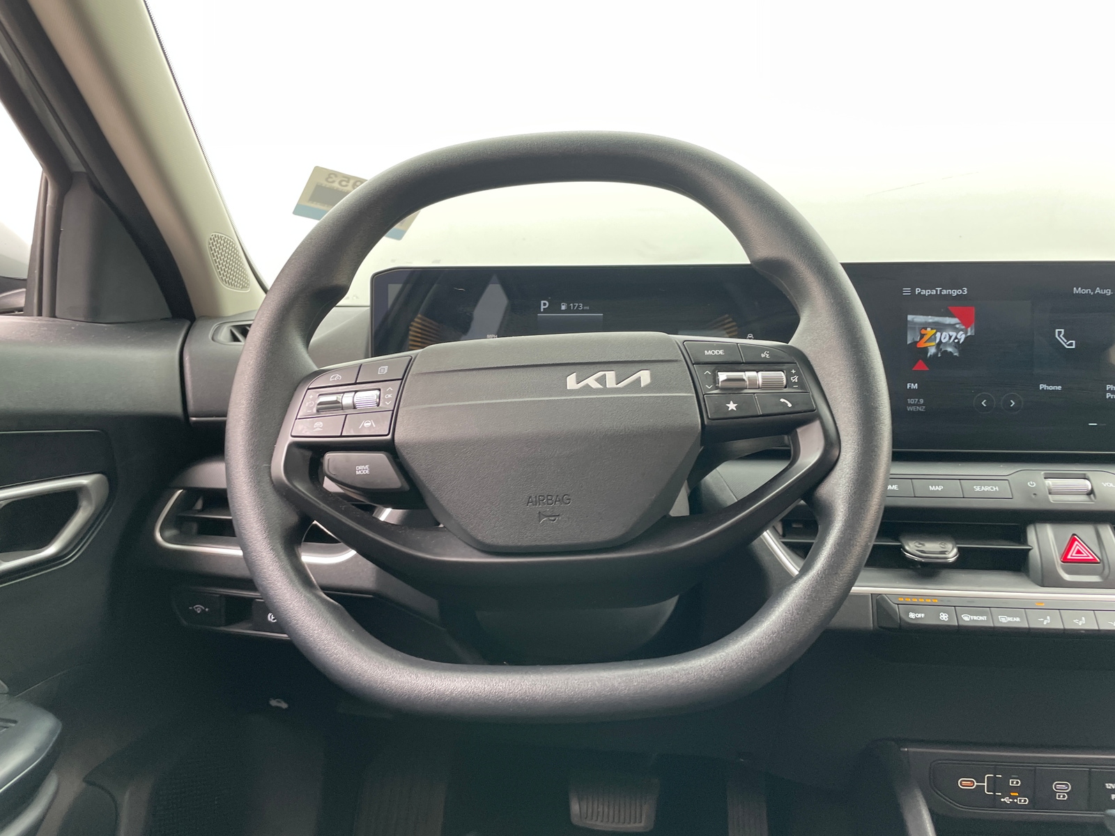 Thumbnail: 2025 Kia K4 - 5