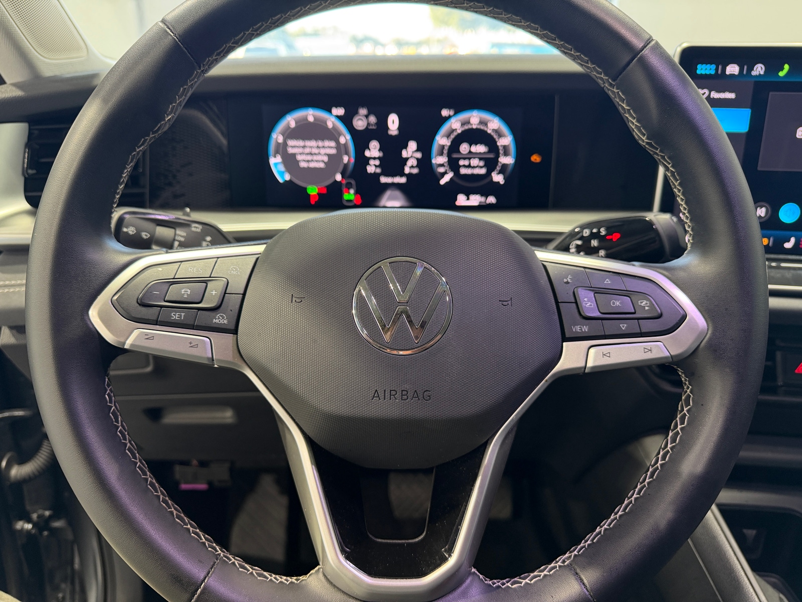 Thumbnail: 2026 Volkswagen Tiguan - 4