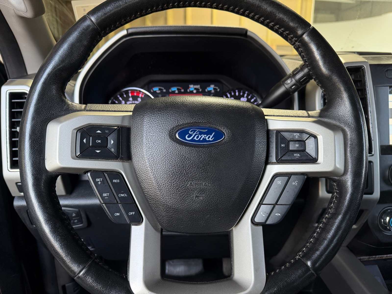 Thumbnail: 2019 Ford Econoline - 4