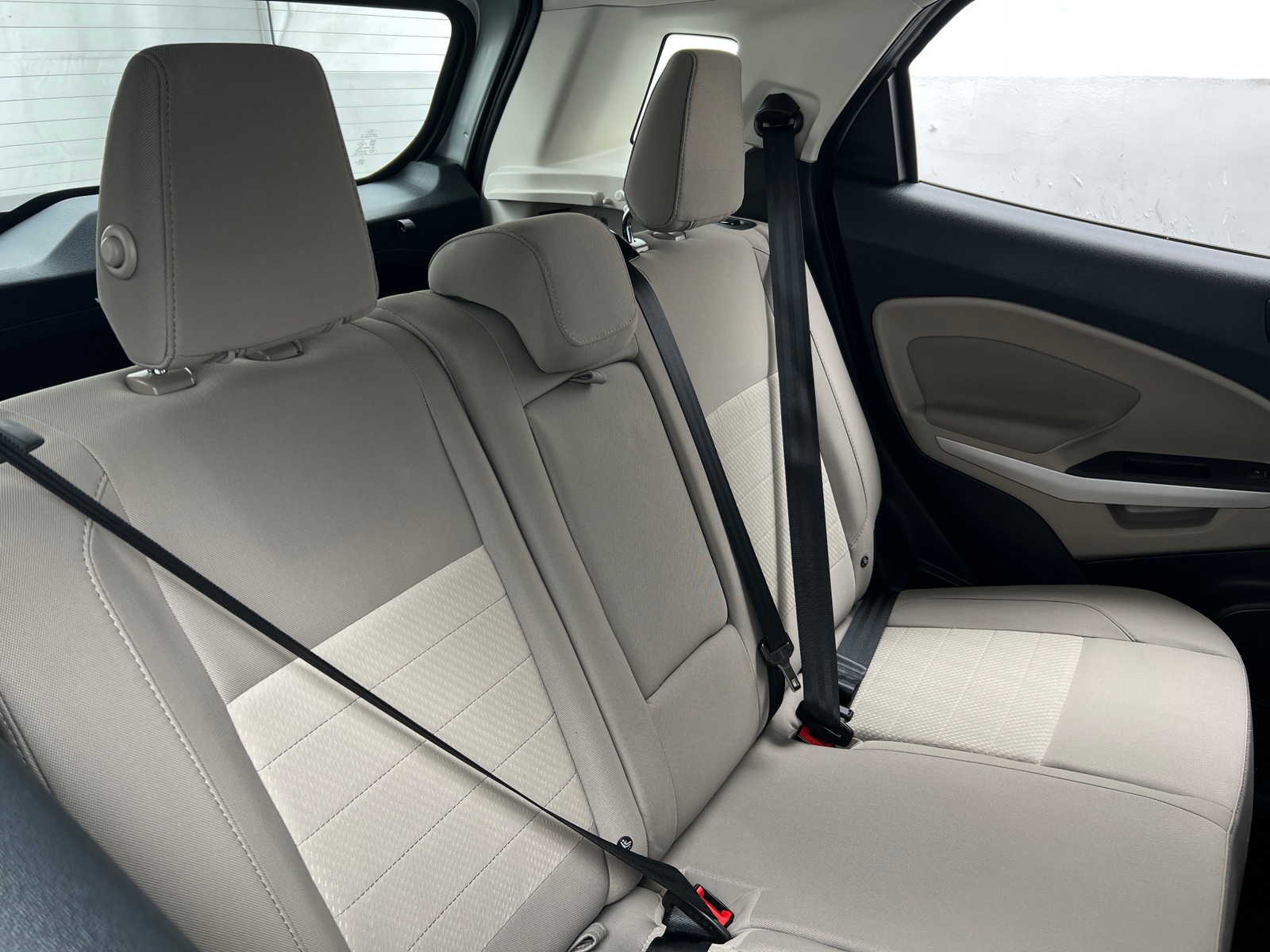 Thumbnail: 2019 Ford EcoSport - 6