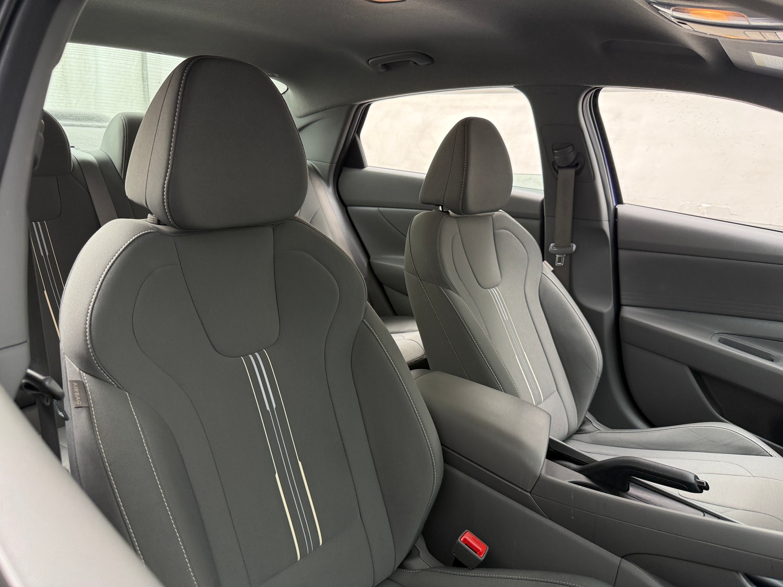 Thumbnail: 2023 Hyundai Elantra - 2