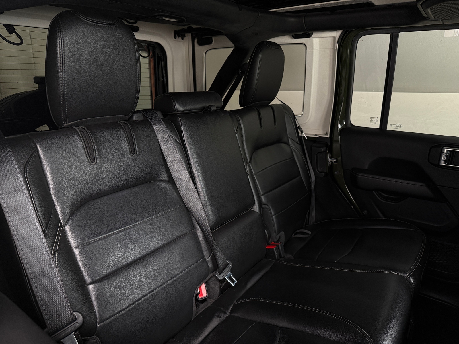 Thumbnail: 2021 Jeep Wrangler - 5