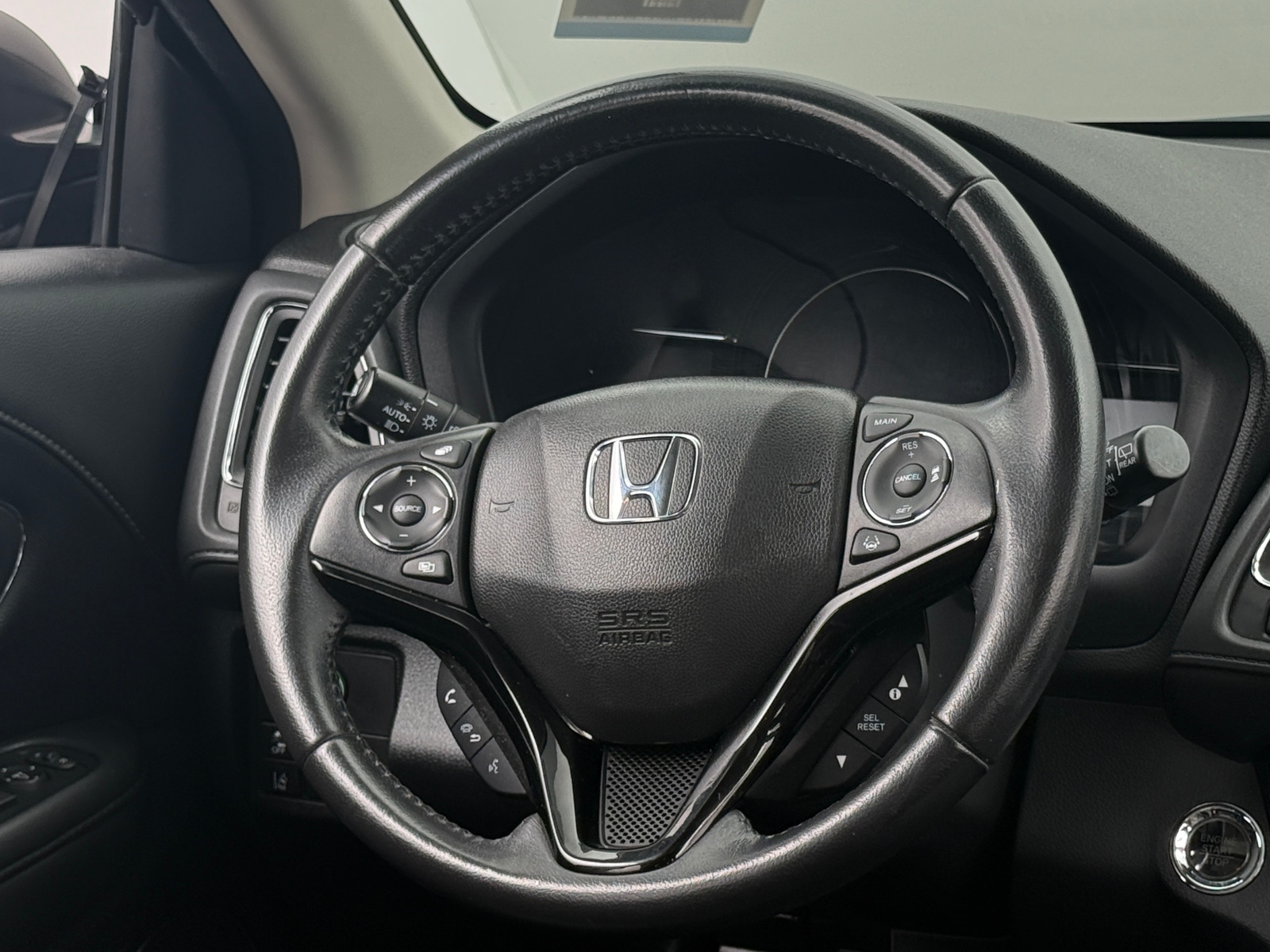 Thumbnail: 2019 Honda HR-V - 4