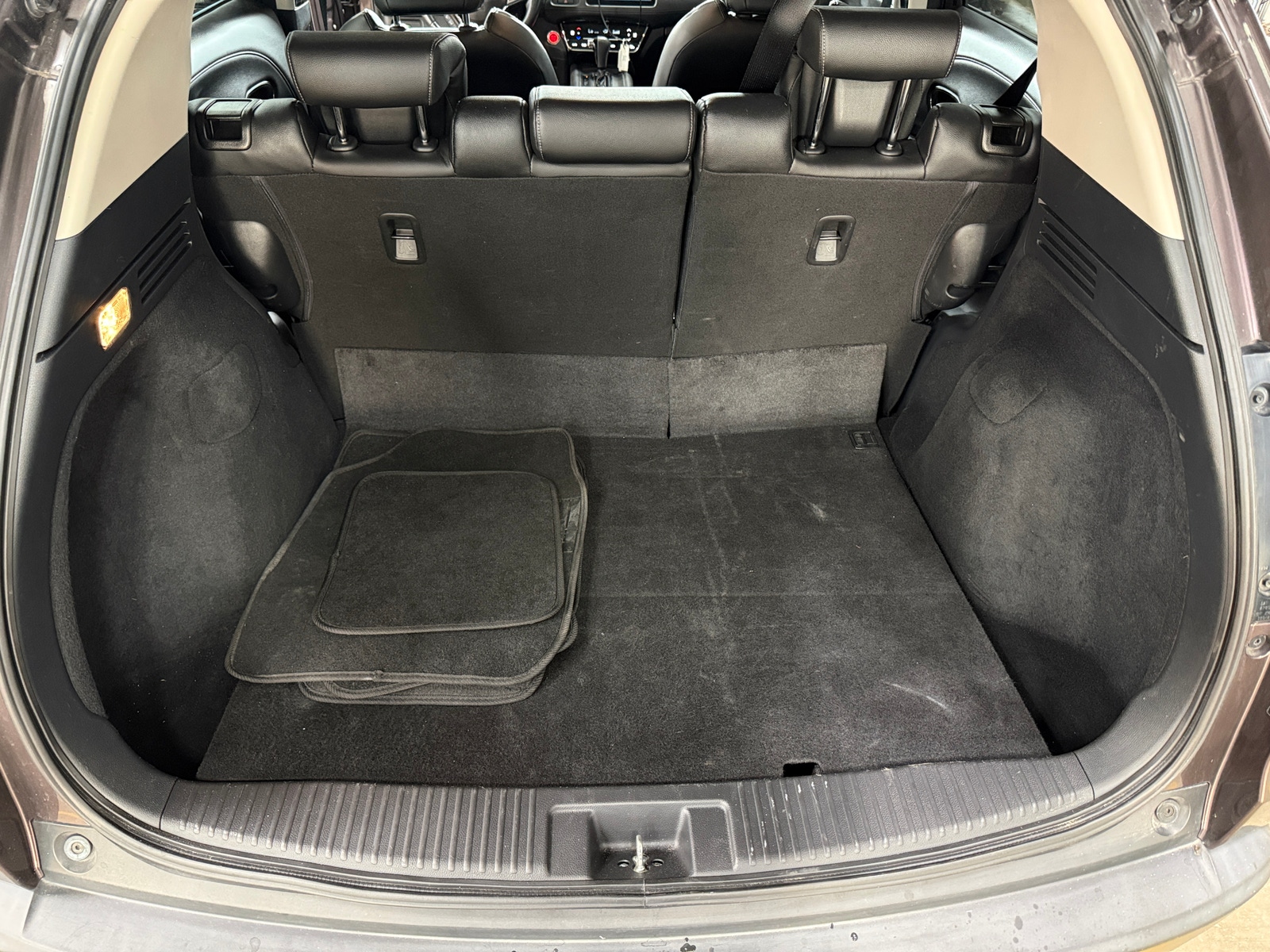 Thumbnail: 2019 Honda HR-V - 6
