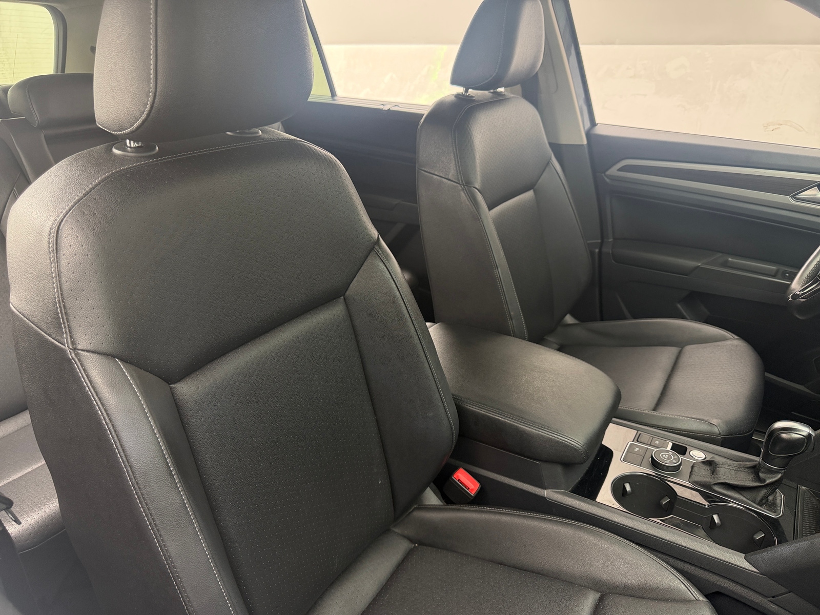 Thumbnail: 2018 Volkswagen Atlas - 2