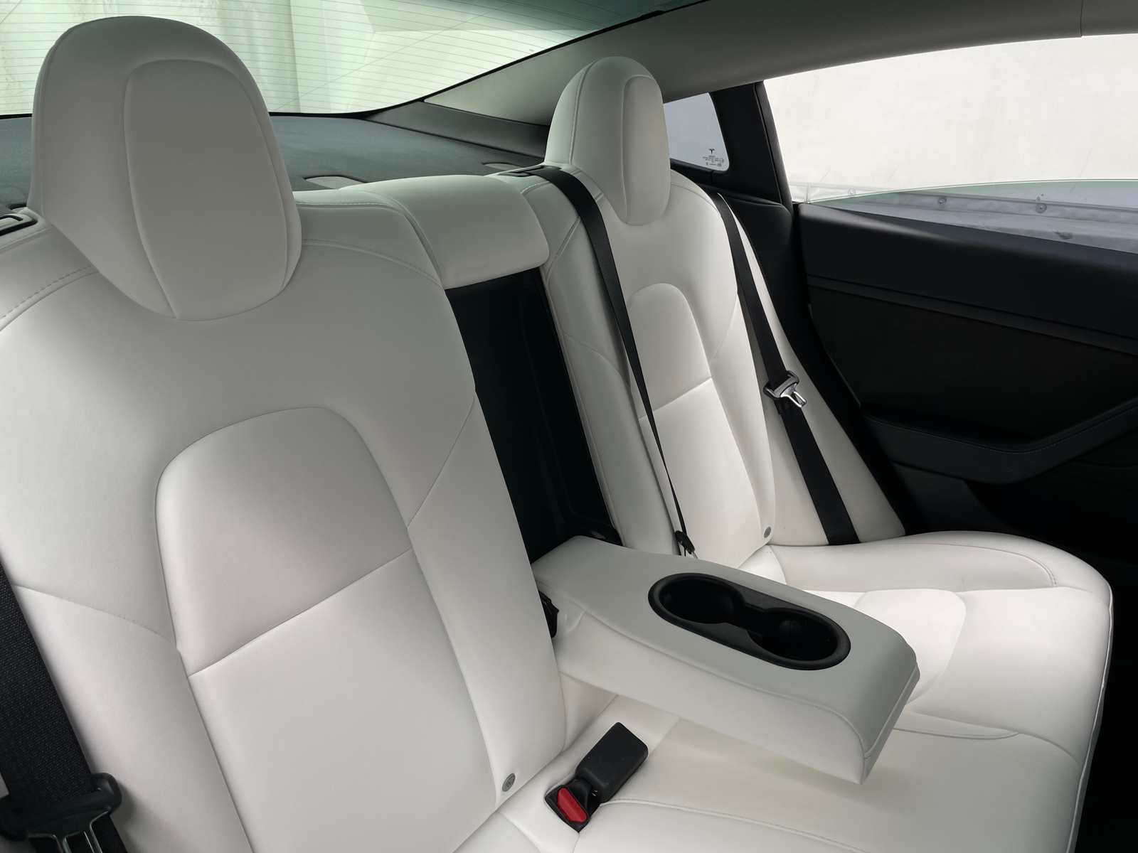 Thumbnail: 2022 Tesla Model 3 - 5