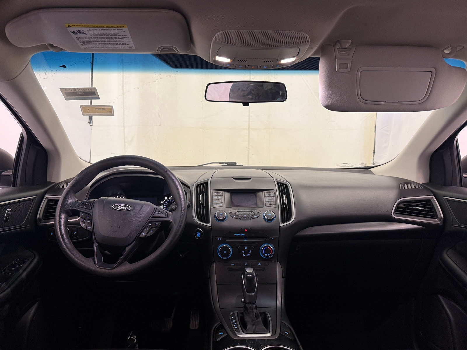 Thumbnail: 2017 Ford Edge - 3