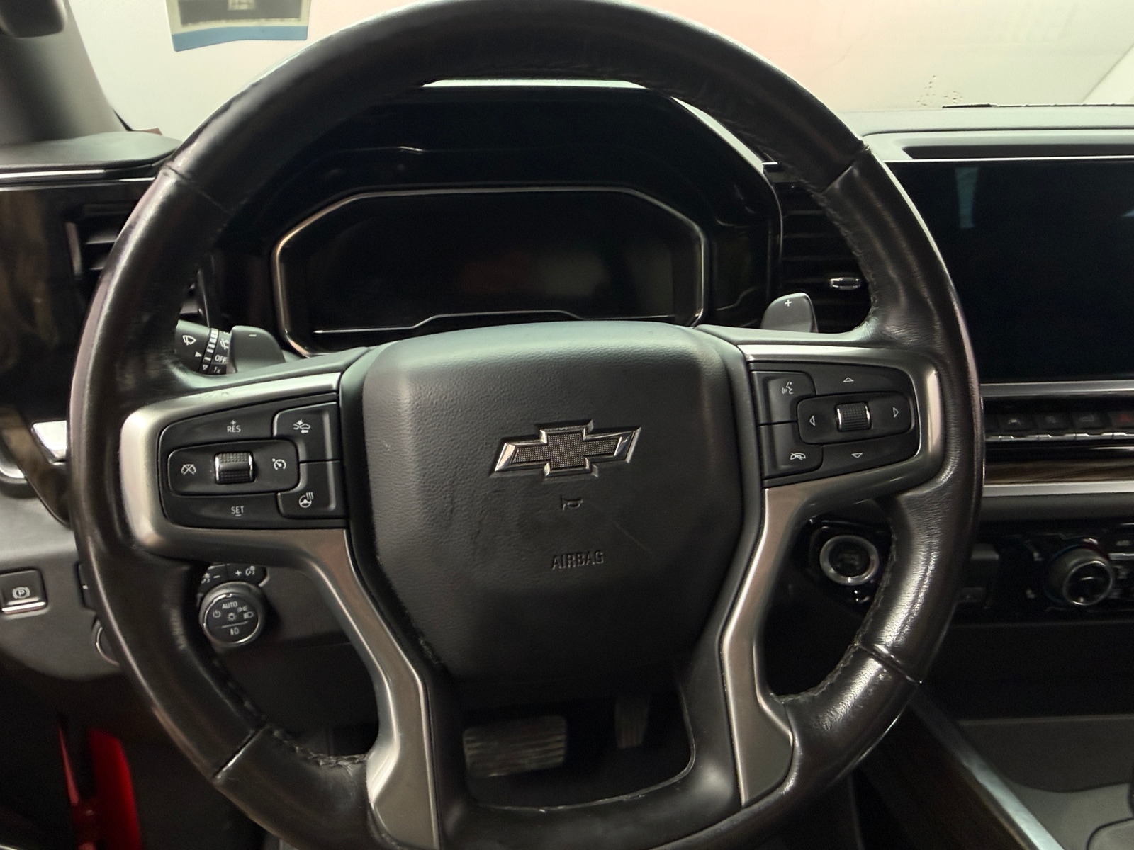 Thumbnail: 2022 Chevrolet Silverado 1500 - 5
