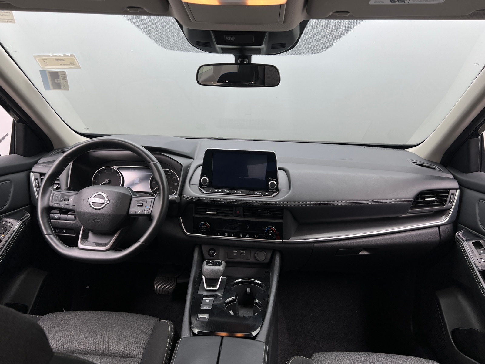 Thumbnail: 2025 Nissan Rogue - 3