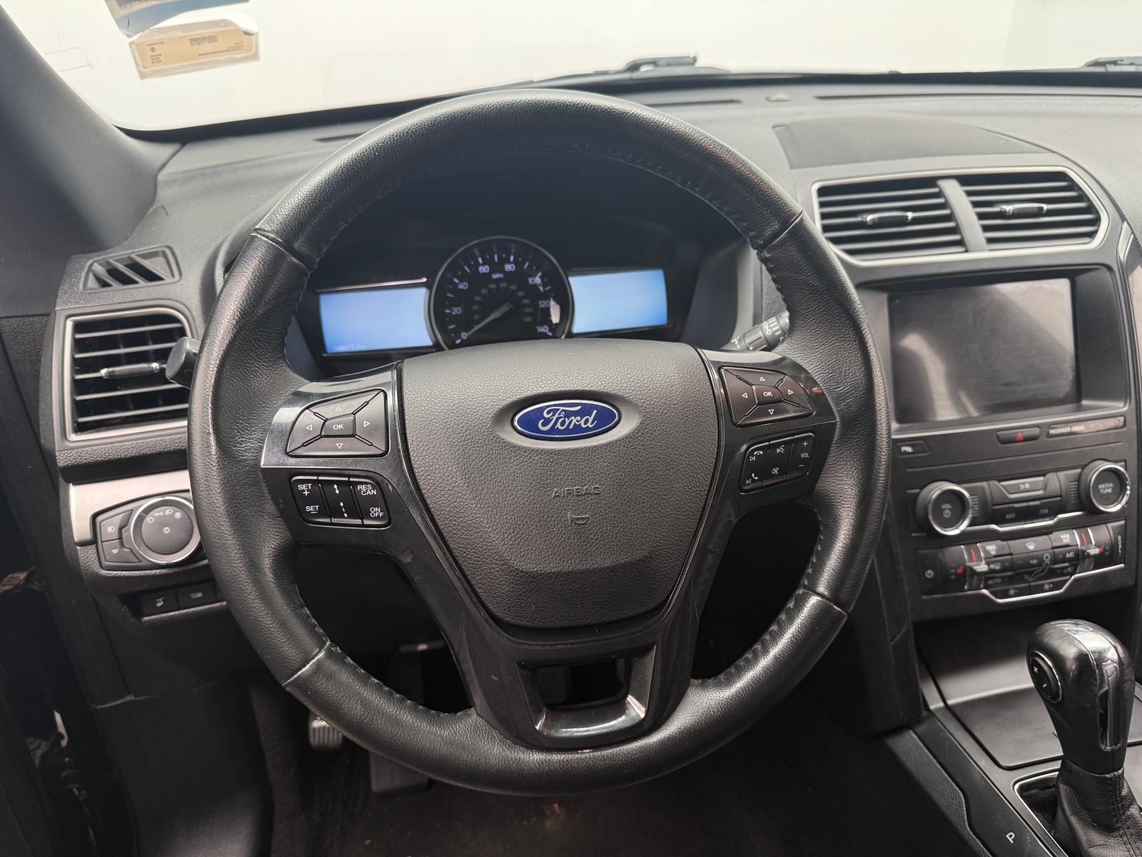 Thumbnail: 2019 Ford Explorer - 4