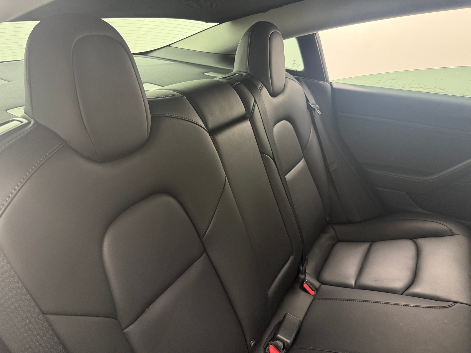 Thumbnail: 2022 Tesla Model 3 - 5