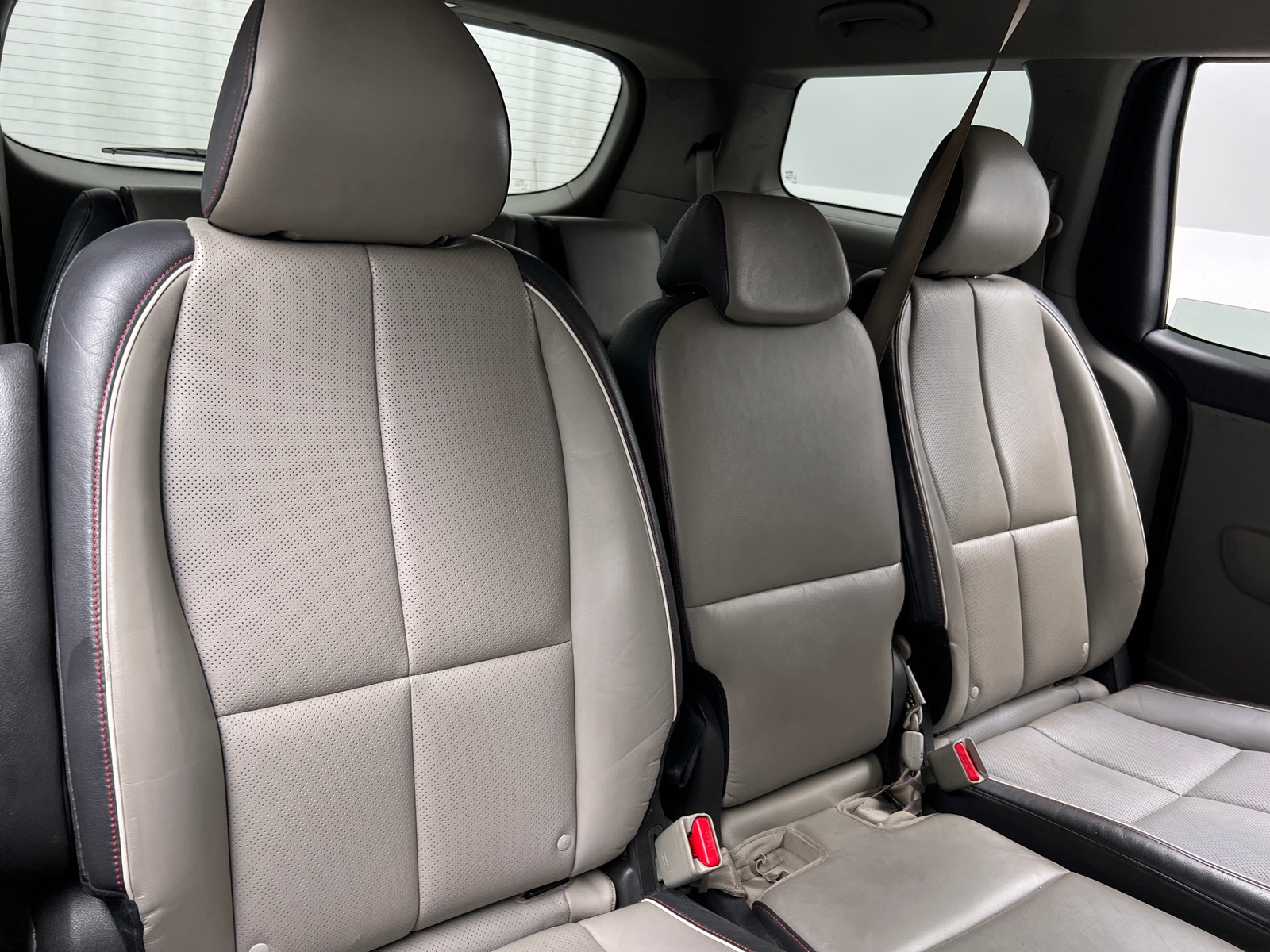 Thumbnail: 2016 Kia Sedona - 5