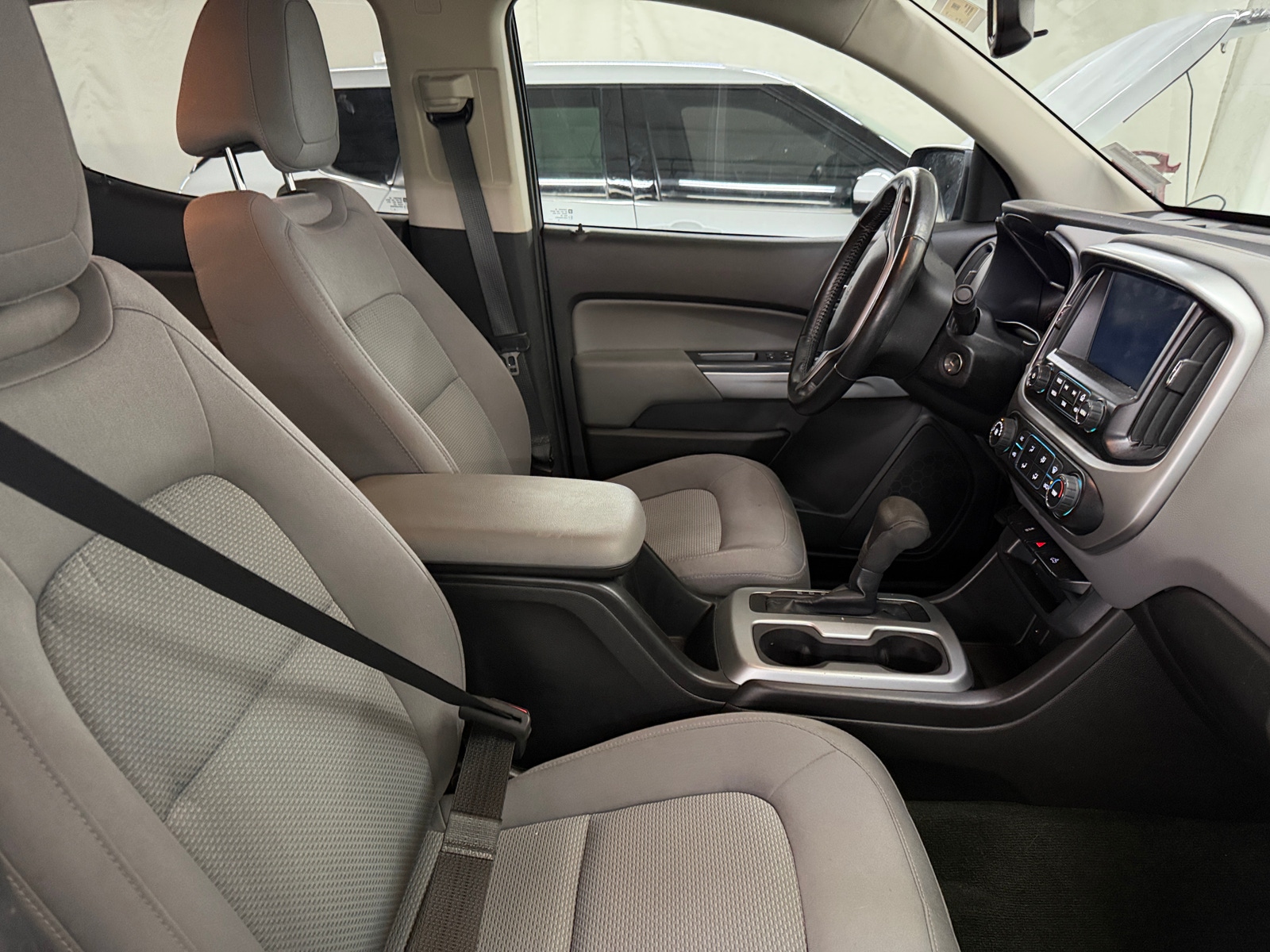 Thumbnail: 2015 Chevrolet Colorado - 2