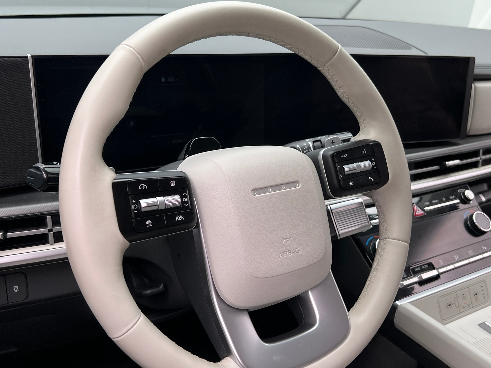 Thumbnail: 2026 Hyundai Santa Fe - 4