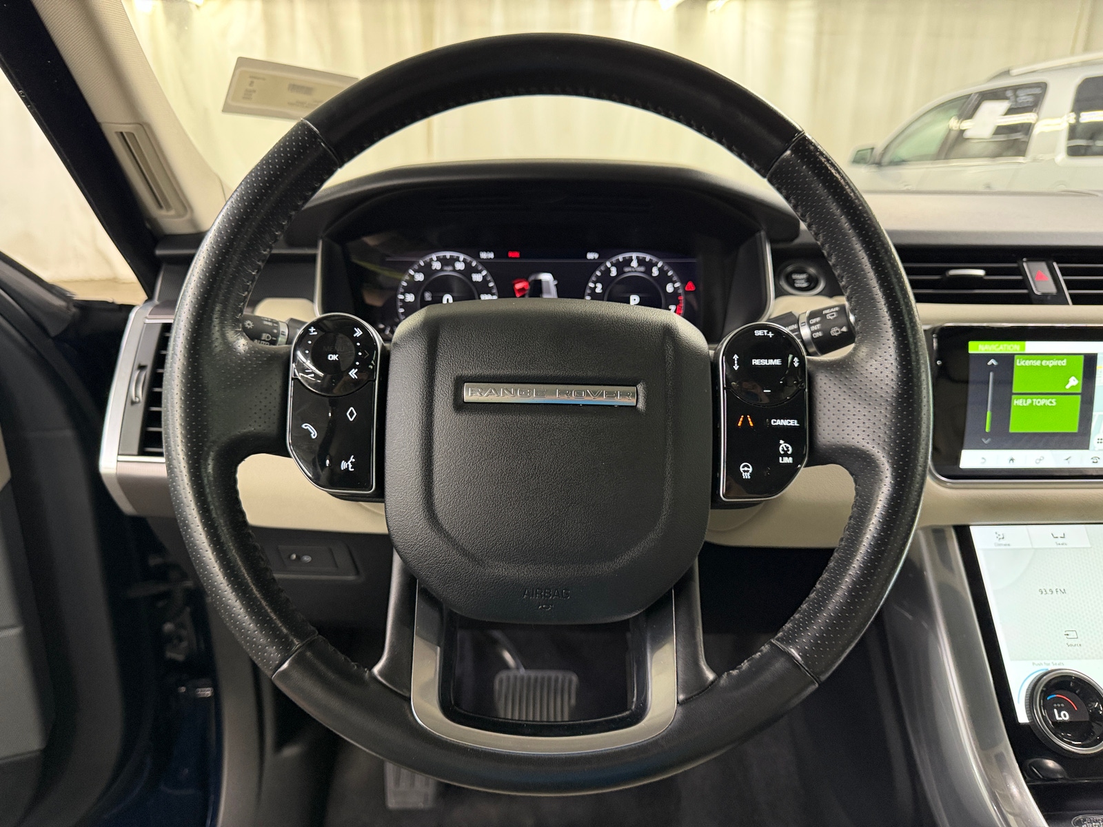 Thumbnail: 2020 Land Rover Range Rover Sport - 5