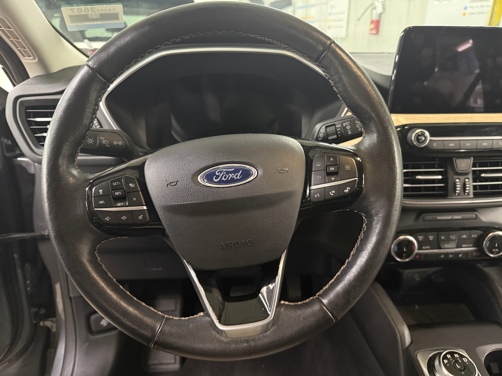 Thumbnail: 2022 Ford Escape - 5