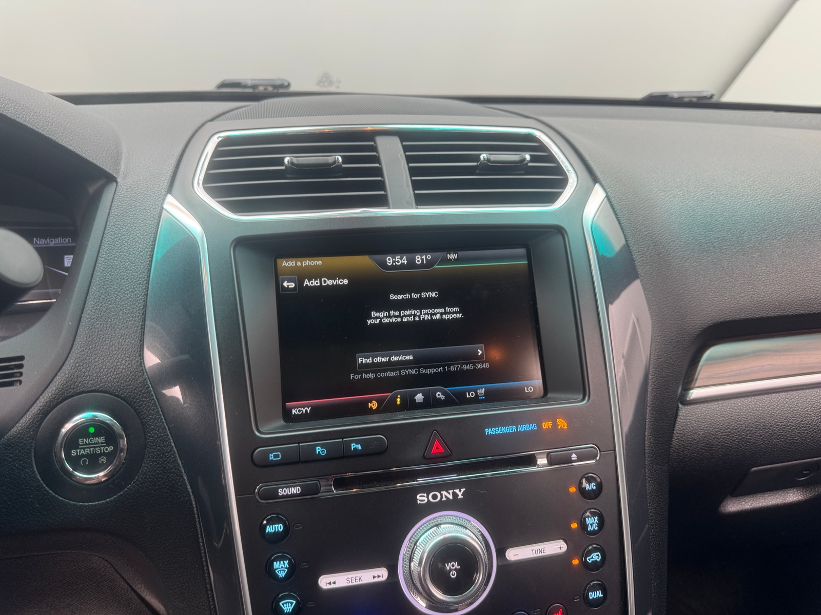 Thumbnail: 2016 Ford Explorer - 3