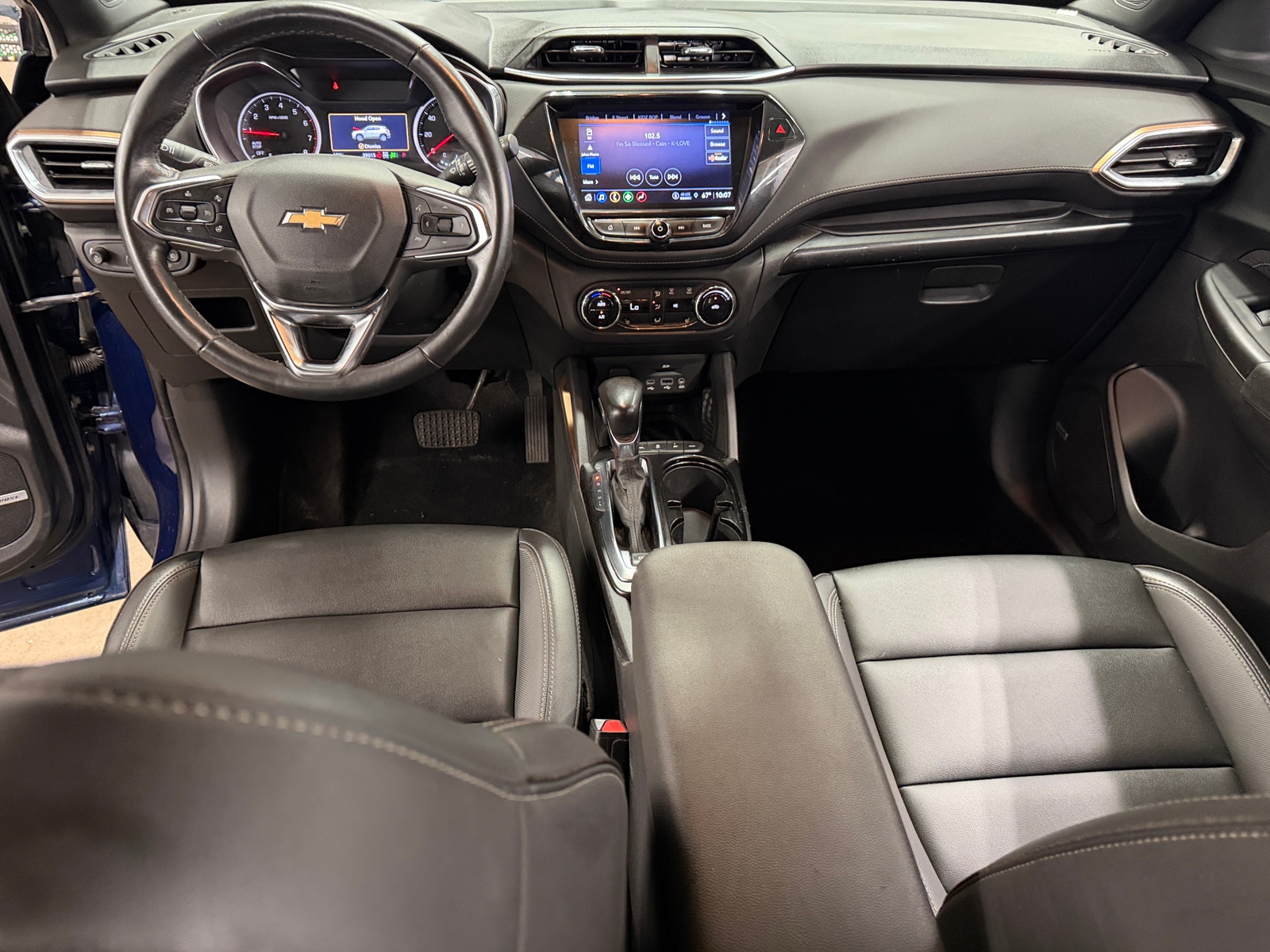 Thumbnail: 2022 Chevrolet TrailBlazer - 2