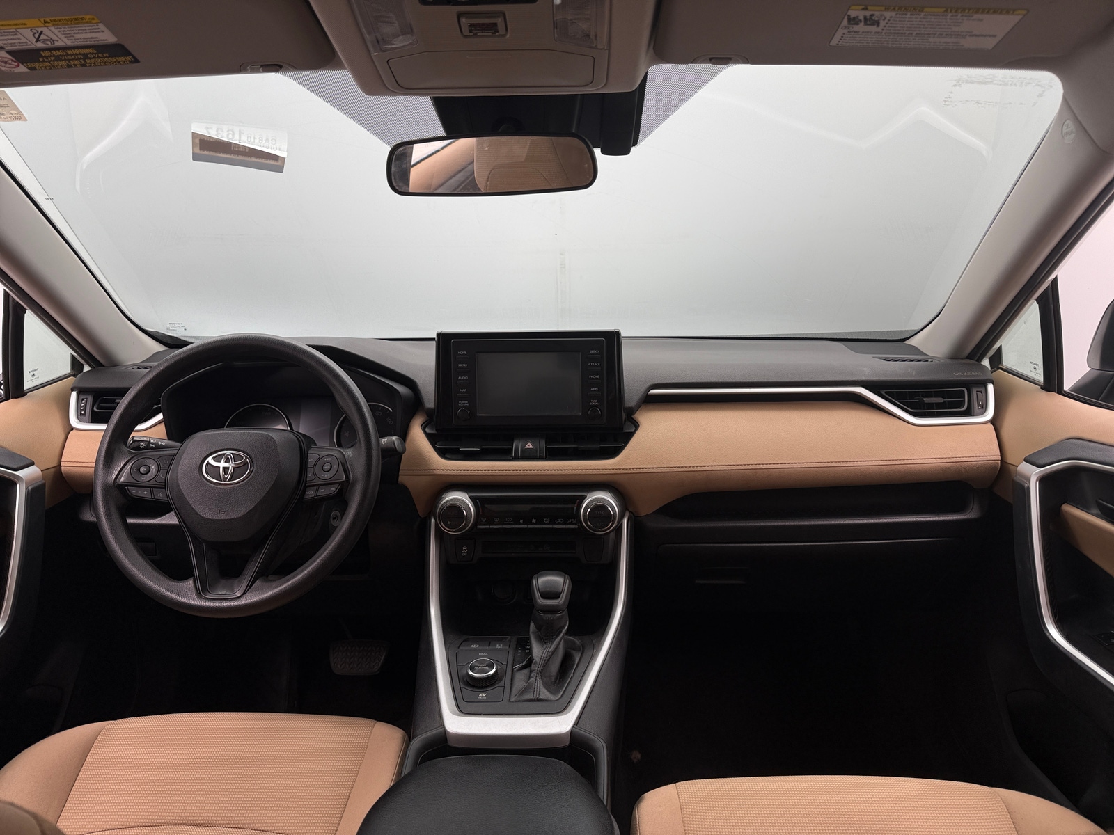 Thumbnail: 2019 Toyota RAV4 - 3