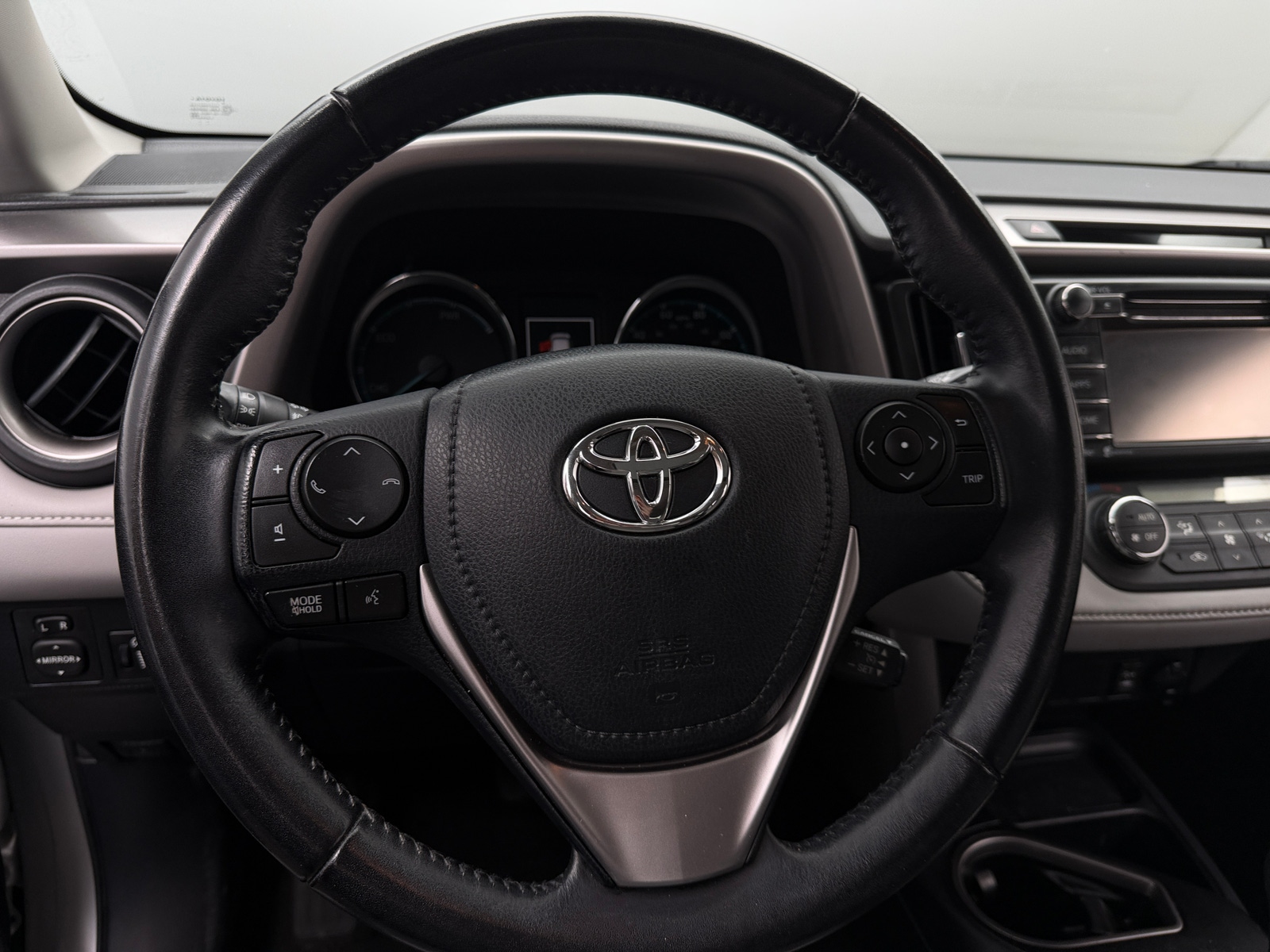 Thumbnail: 2016 Toyota RAV4 - 5