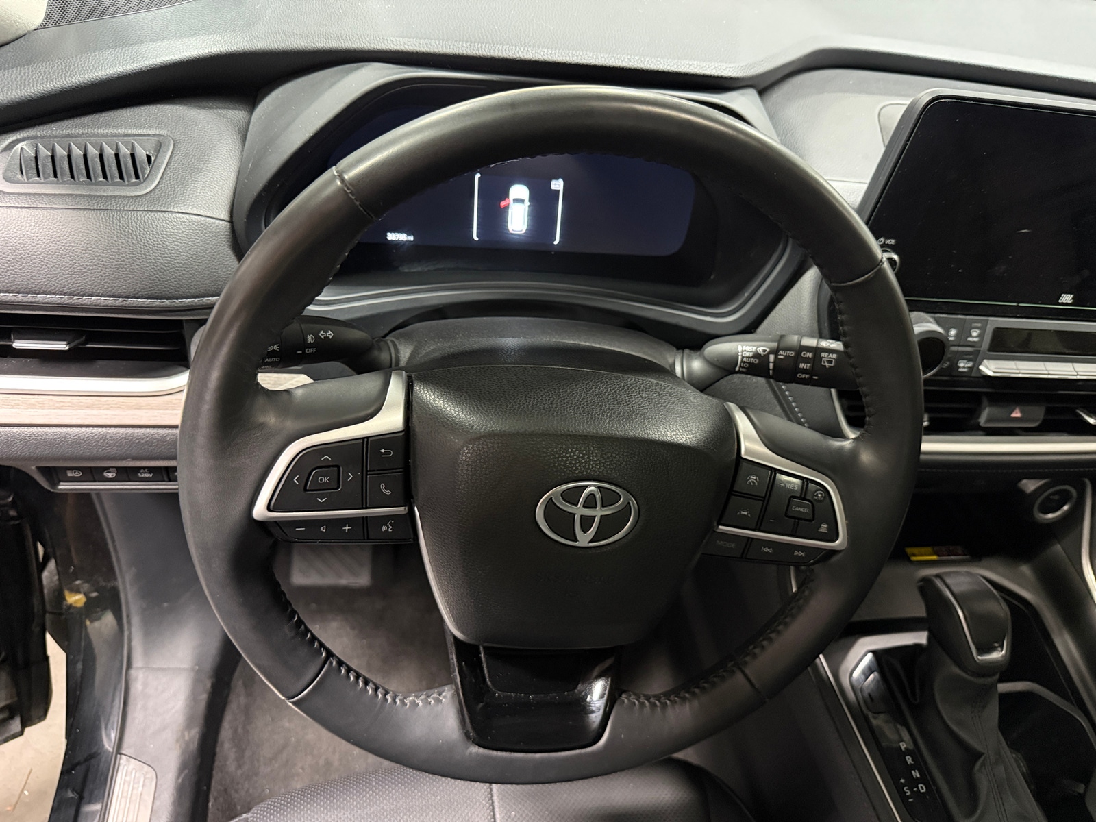Thumbnail: 2025 Toyota Grand Highlander - 4