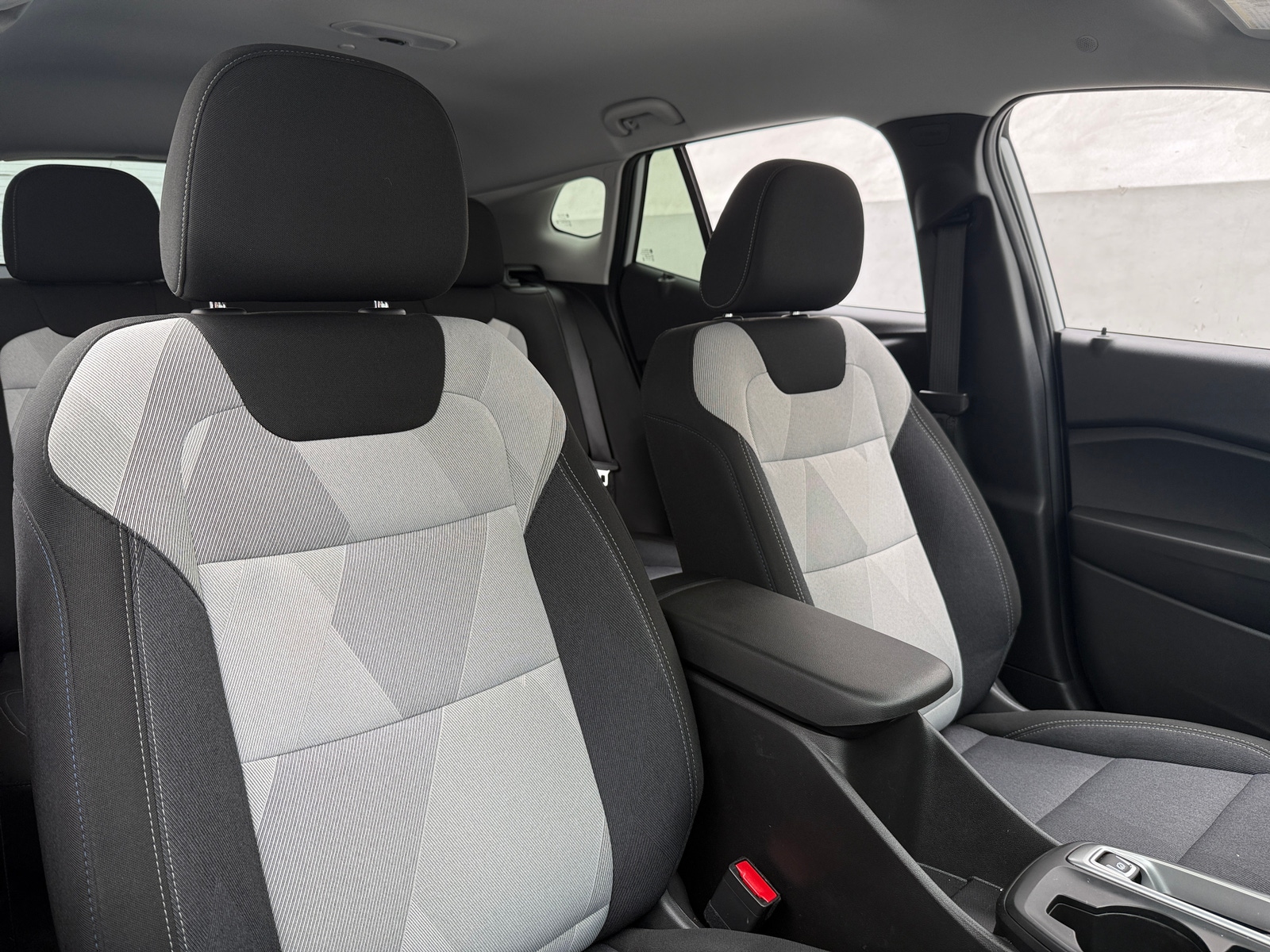 Thumbnail: 2026 Chevrolet Trax - 2