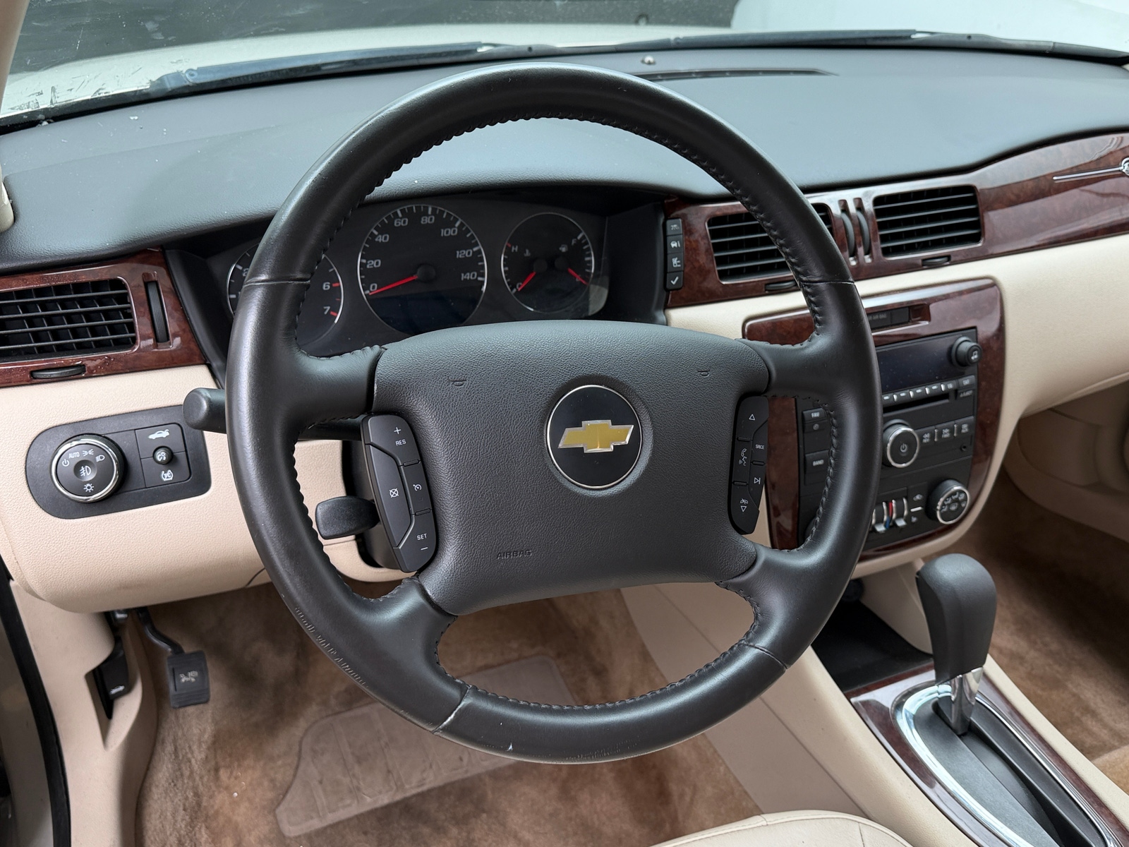 Thumbnail: 2011 Chevrolet Impala - 4
