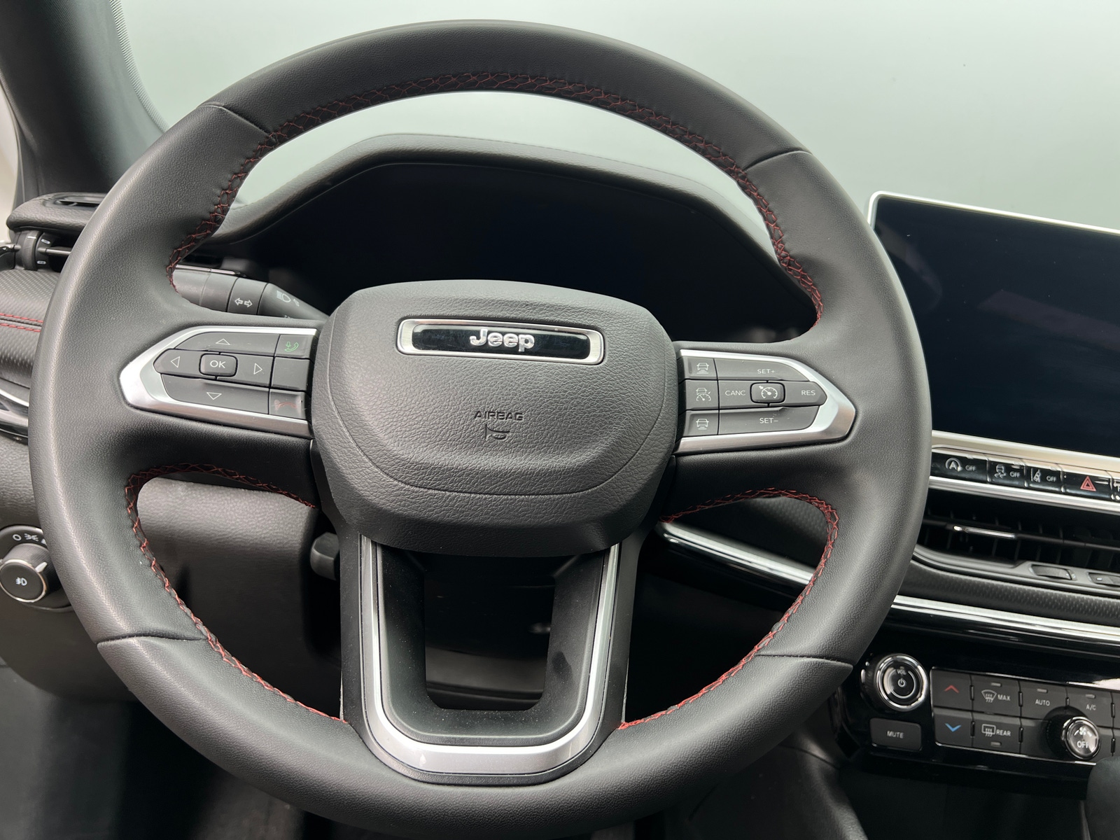 Thumbnail: 2024 Jeep Compass - 5