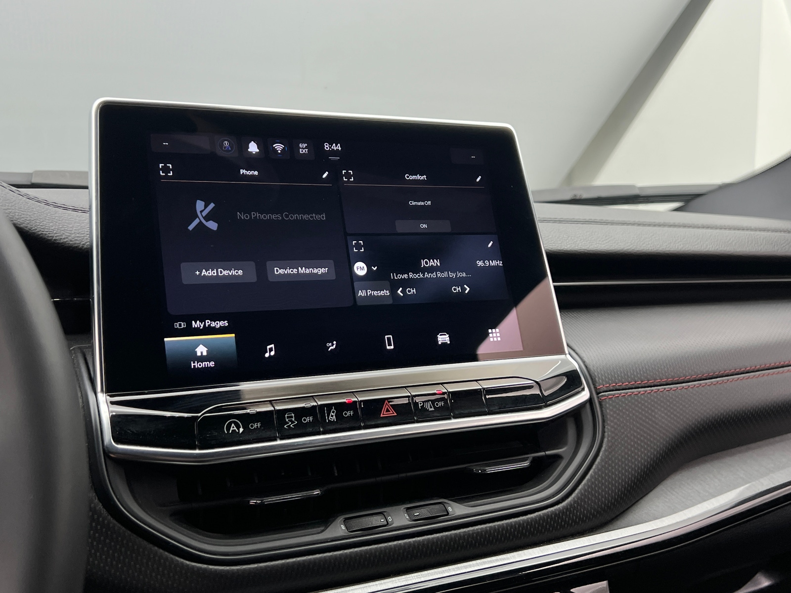 Thumbnail: 2024 Jeep Compass - 4