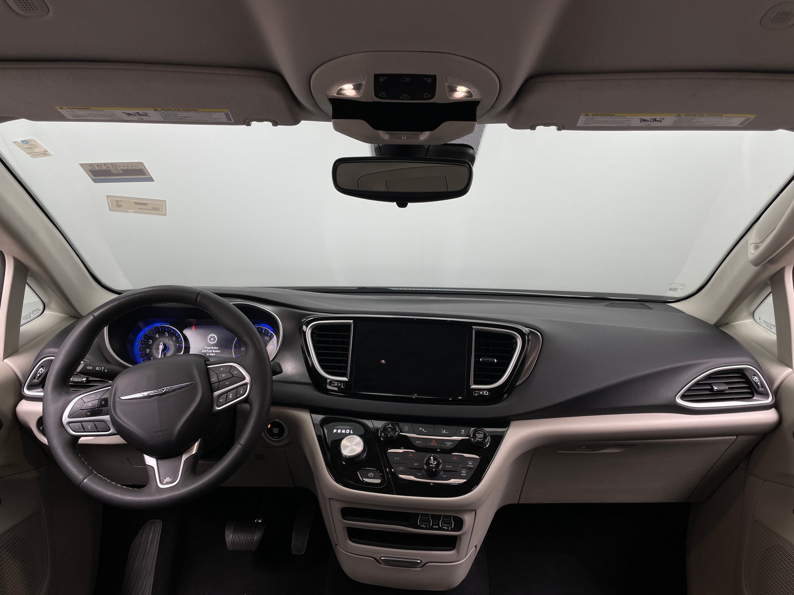 Thumbnail: 2024 Chrysler Pacifica - 2